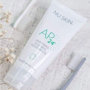 Whitening tooth paste! 🦷🪥